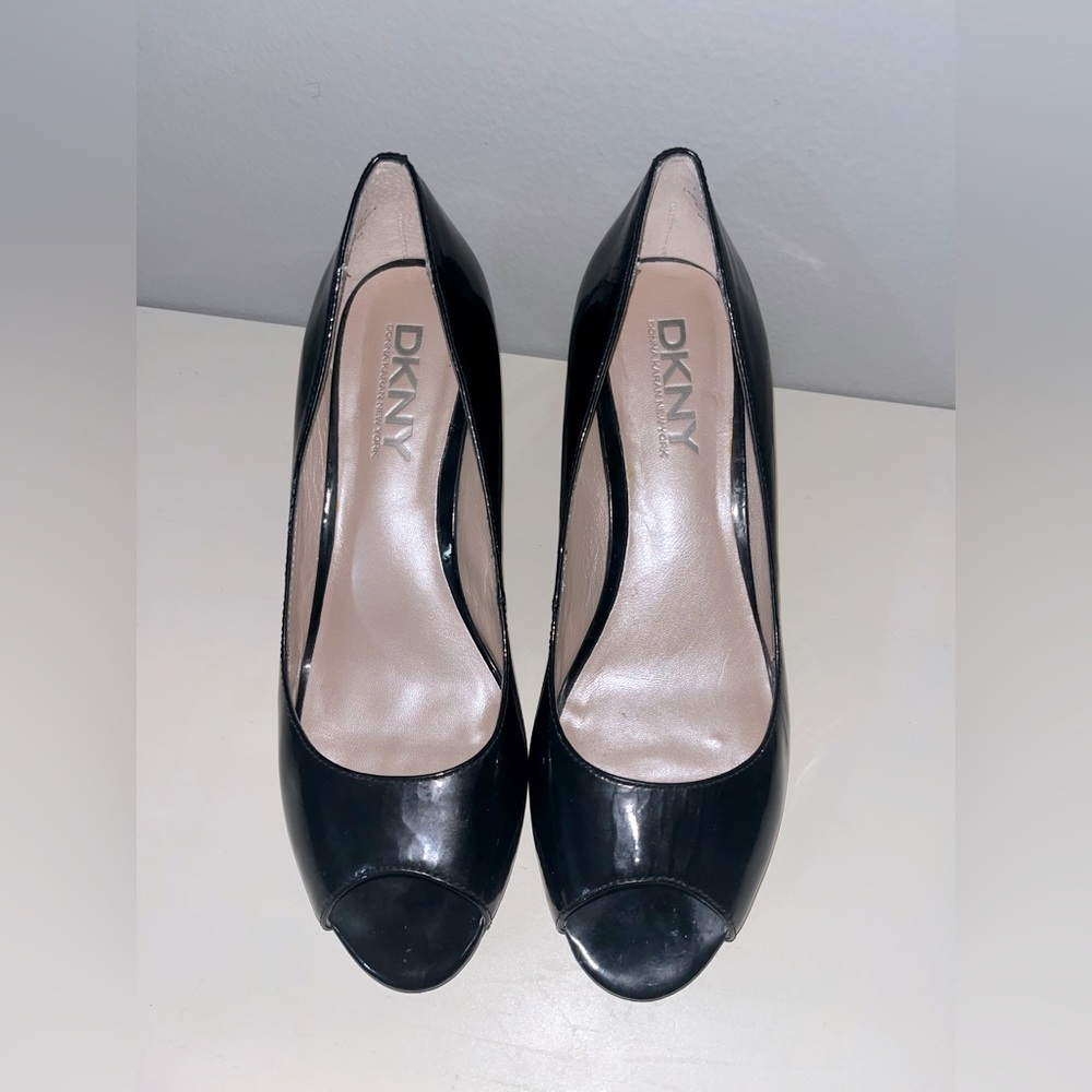 🖤DKNY-Donna Karan New York Black Open-Toed Heels/Size 8